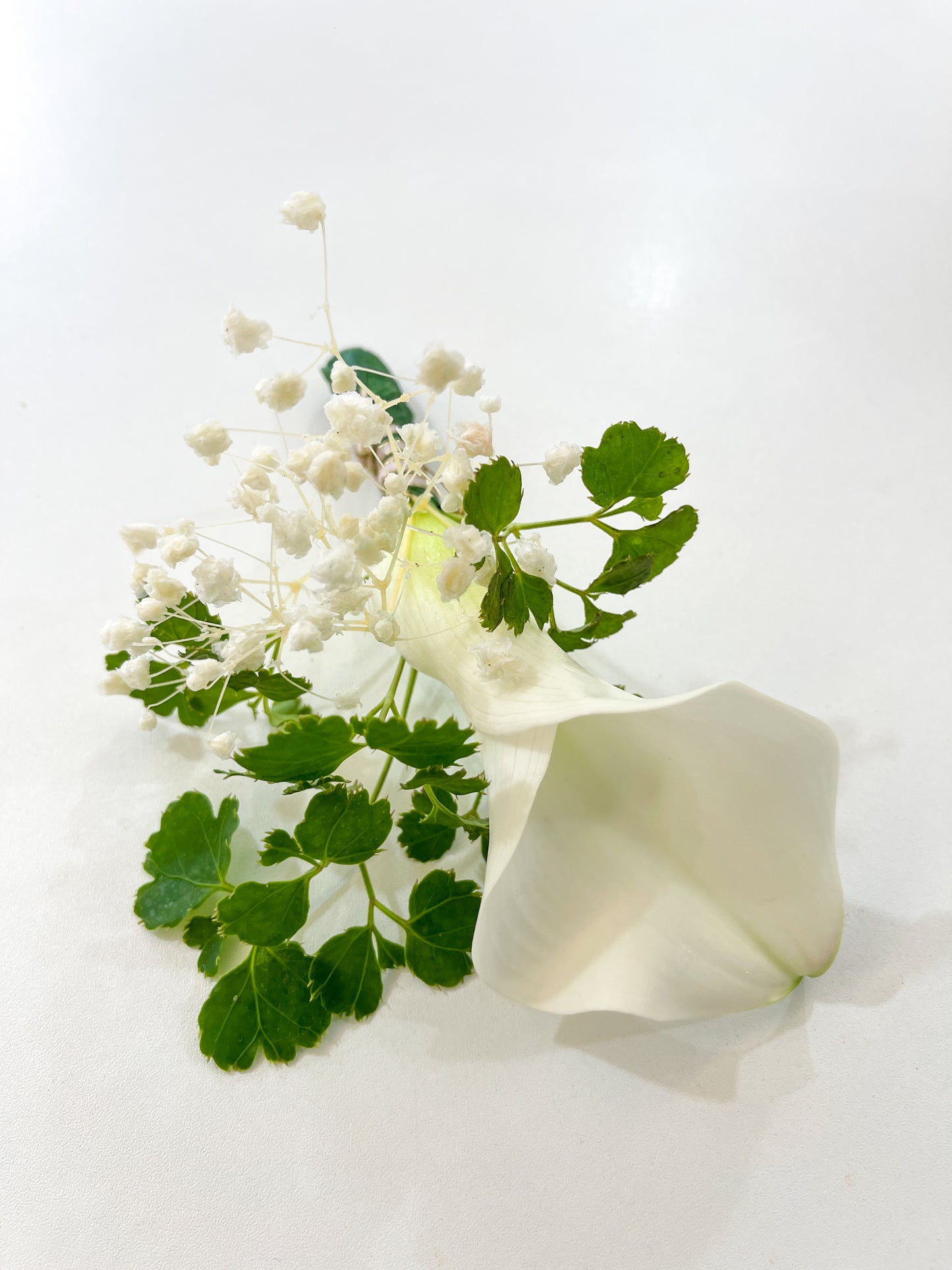 Boutonnière - Calla Lily